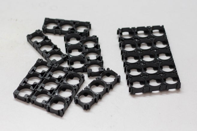 Assemble the 18650 Cells