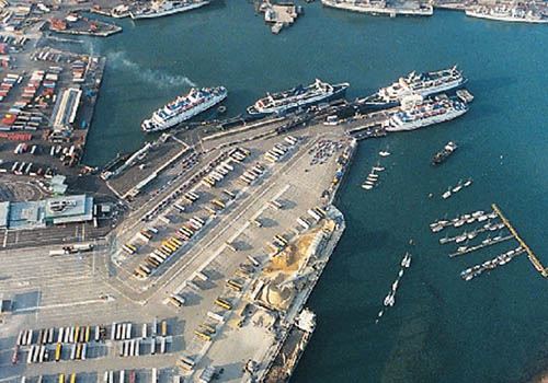 Sistem Tenaga Pintar Pelabuhan Antarabangsa Portsmouth di UK